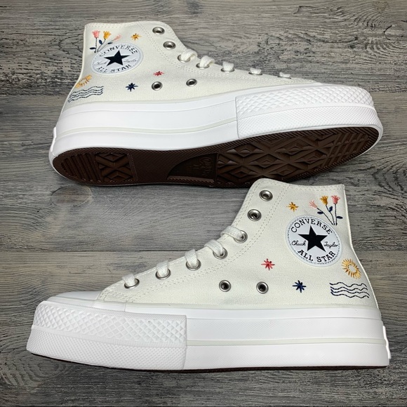 Women’s Converse Platform It’s Okay To Wander White Lift Multi Size - Picture 5 of 6